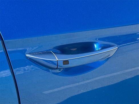 Used 2017 Hyundai Ioniq Limited image 11