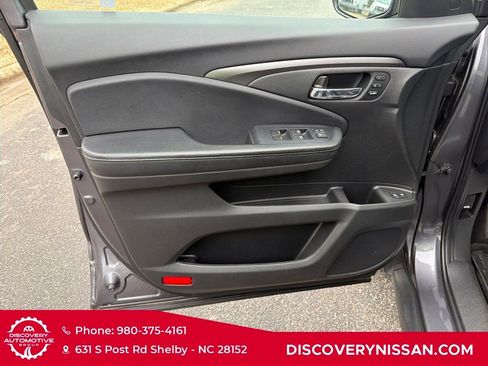 Used 2020 Honda Pilot EX-L image 11