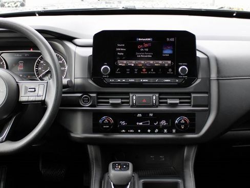 Certified 2024 Nissan Pathfinder S image 25