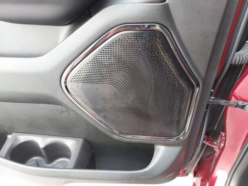 Used 2025 RAM 1500 Limited AWD/4WD image 27