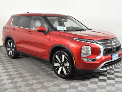 New 2025 Mitsubishi Outlander SE