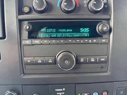 New 2025 Chevrolet Express 3500 Extended w/ Driver Convenience Package image 15