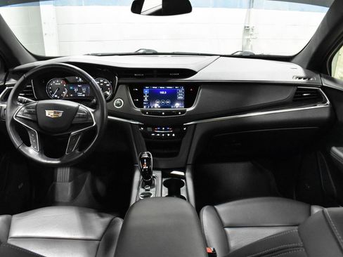 Used 2021 Cadillac XT5 Premium Luxury w/ LPO, Floor Liner Package image 6