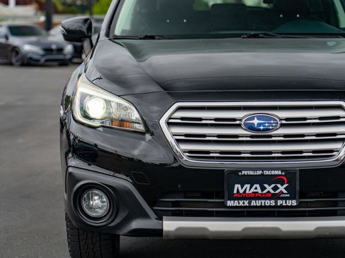 Used 2017 Subaru Outback 3.6R Limited AWD/4WD image 5