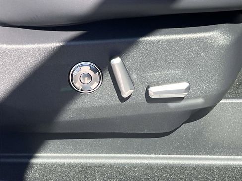 New 2025 Lincoln Navigator Reserve w/ Jet Appearance Package image 21