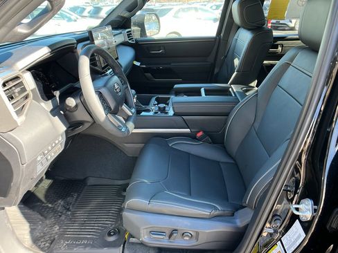 New 2026 Toyota Tundra Limited image 9