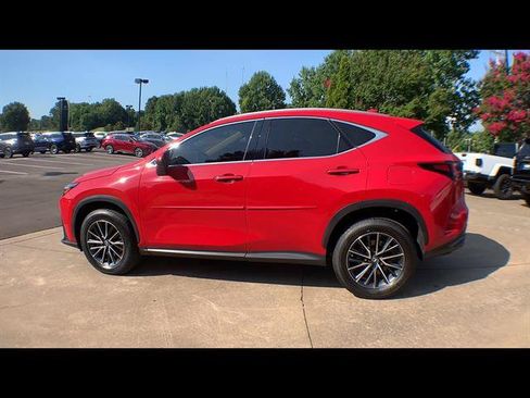 Certified 2025 Lexus NX 250 FWD w/ Accessory Package (P2) image 5