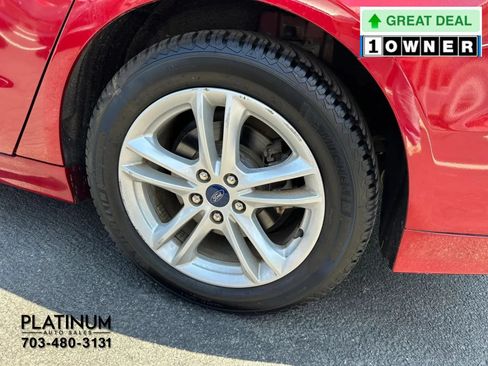 Used 2018 Ford Fusion SE w/ Fusion SE Technology Package FWD image 23