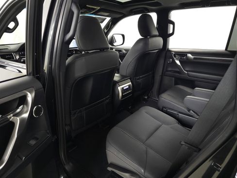 Used 2023 Lexus GX 460 Premium image 35