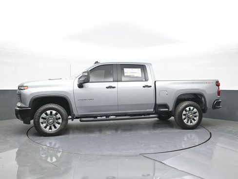 New 2026 Chevrolet Silverado 2500 Custom w/ Custom Value Package AWD/4WD image 6