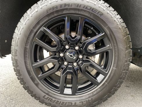 Used 2020 Chevrolet Silverado 1500 LT Trail Boss w/ Bed Protection Package image 44