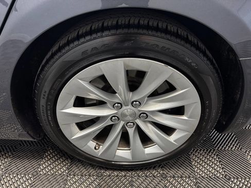 Used 2018 Tesla Model S 75D image 18