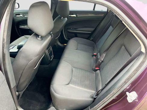 Used 2020 Chrysler 300 Touring w/ Sport Appearance Package RWD image 23