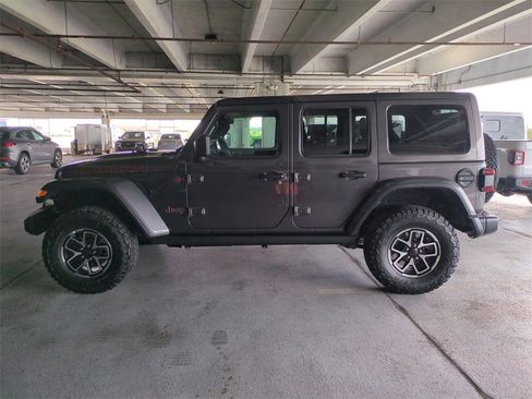 New 2025 Jeep Wrangler Unlimited Rubicon w/ Technology Group image 8