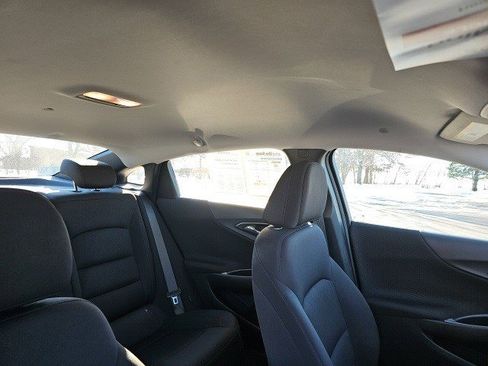 Used 2023 Chevrolet Malibu LT image 13