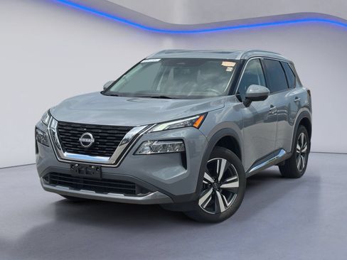 Used 2023 Nissan Rogue SL AWD/4WD image 2