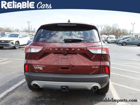 Used 2021 Ford Escape Titanium w/ Class II Trailer Tow Package image 22