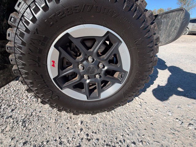 Used 2021 Jeep Wrangler Unlimited Rubicon AWD/4WD image 17