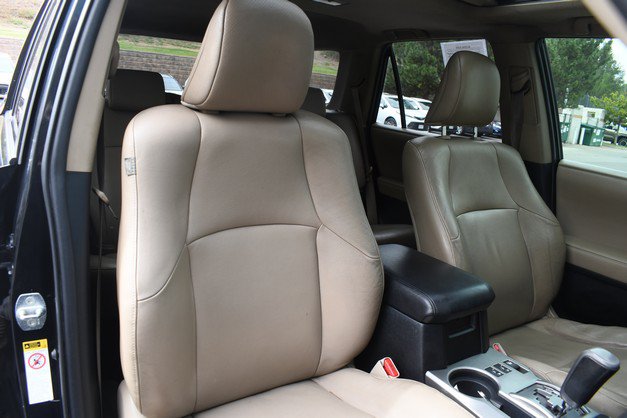 Used 2010 Toyota 4Runner Limited AWD/4WD image 27