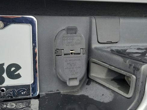 Used 2019 RAM 1500 Laramie w/ Sport Appearance Package image 29