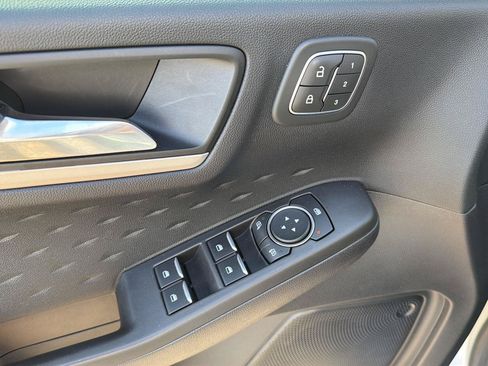 Used 2020 Ford Escape SEL FWD image 20