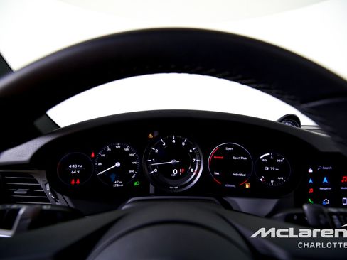 Used 2022 Porsche 911 Carrera 4S w/ Premium Package image 13