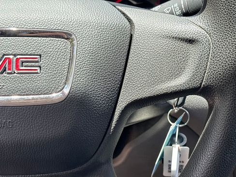 Used 2015 GMC Canyon W/T RWD image 20