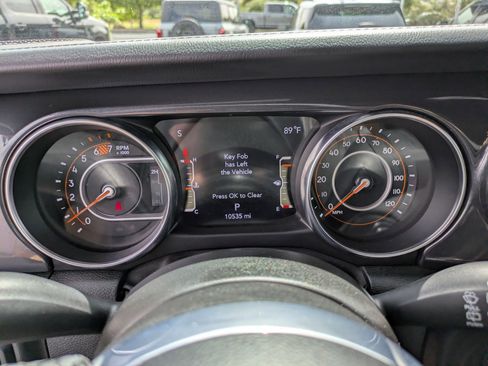 Used 2023 Jeep Wrangler Unlimited Sahara image 19