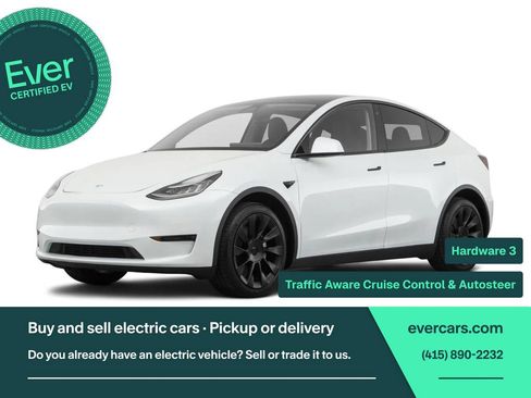 Used 2022 Tesla Model Y Long Range AWD/4WD image 1