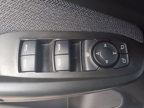 Used 2025 Chevrolet TrailBlazer LT image 8