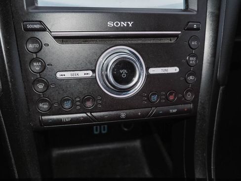 Used 2019 Ford Fusion Energi Titanium image 16