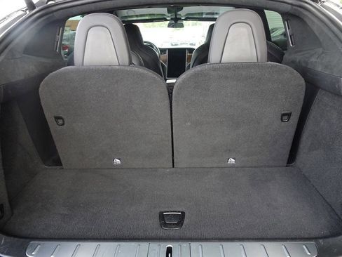 Used 2018 Tesla Model X 75D image 26