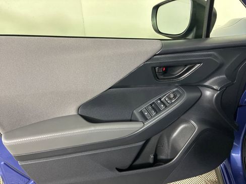 Certified 2025 Subaru Crosstrek 2.0i Premium w/ Convenience Package #2 image 13