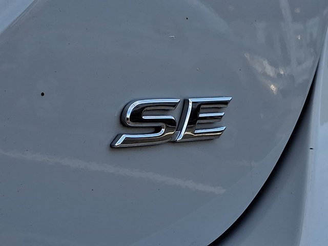 Used 2024 Toyota Camry SE FWD image 30