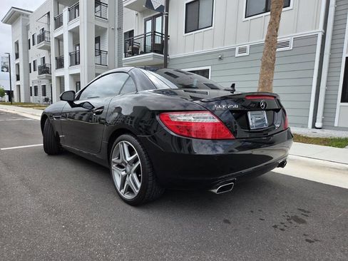 Used 2015 Mercedes-Benz SLK 250 image 16