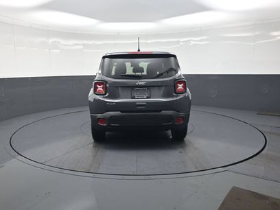 Used 2023 Jeep Renegade Latitude