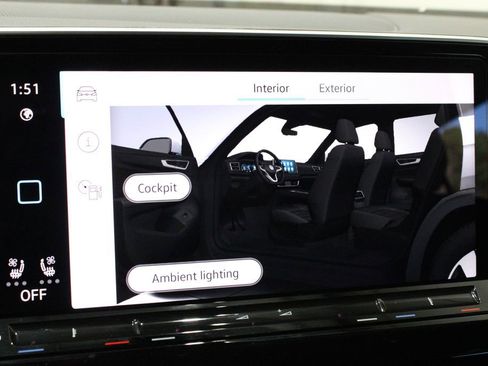 Used 2024 Volkswagen Atlas SE image 37