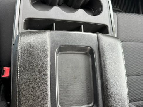 Used 2015 Chevrolet Silverado 2500 LT w/ LT Convenience Package AWD/4WD image 18