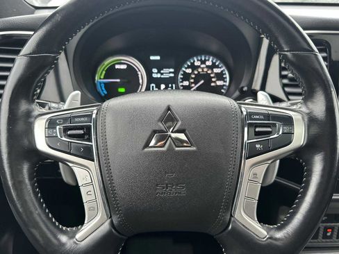 Used 2019 Mitsubishi Outlander GT image 45