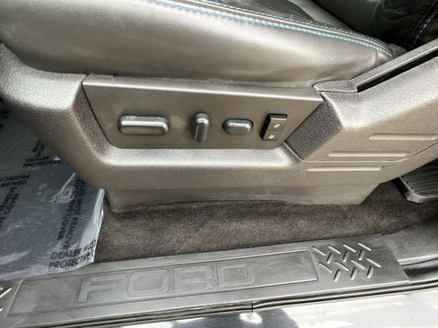 Used 2013 Ford F150 Raptor w/ Luxury Equipment Group image 14