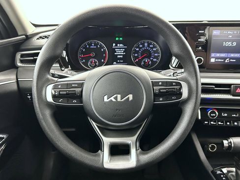 Used 2023 Kia K5 LXS FWD image 11