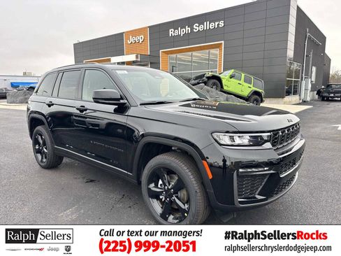New 2026 Jeep Grand Cherokee Limited w/ Limited Altitude Package RWD image 1