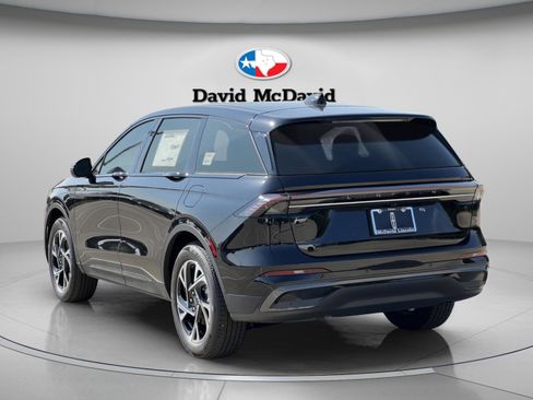 New 2025 Lincoln Nautilus Premier w/ Equipment Group 102A image 8