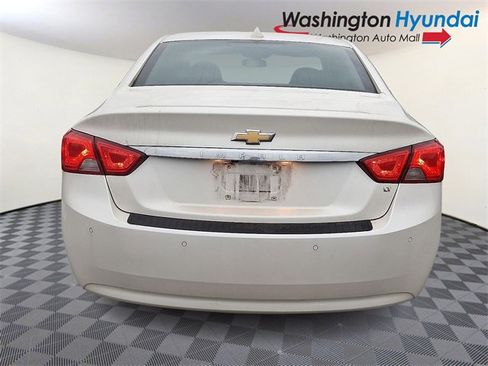 Used 2014 Chevrolet Impala LT w/ Convenience Package image 5