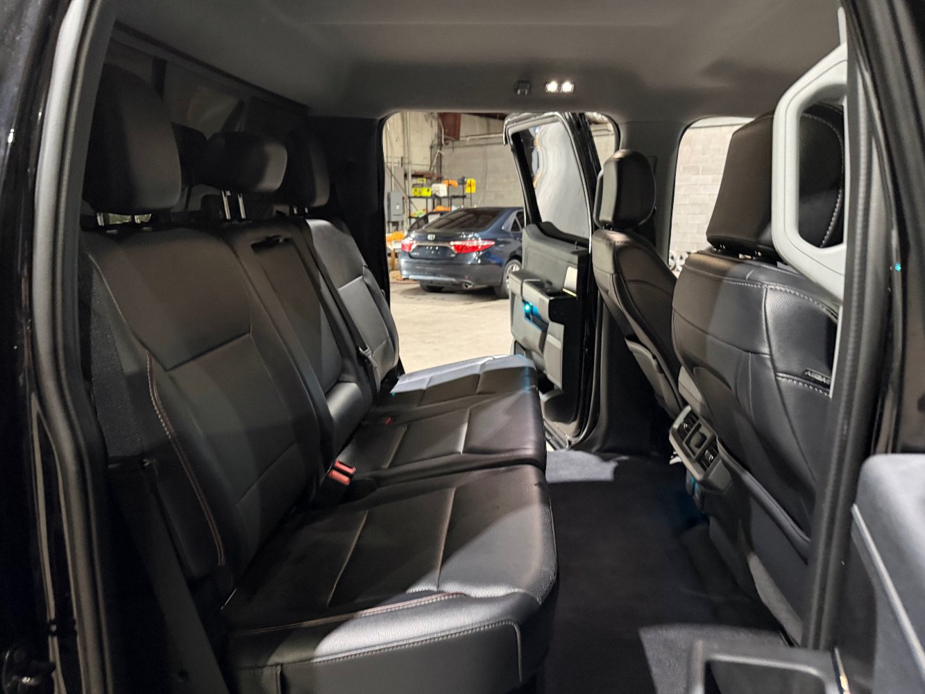 Used 2023 Ford F150 Lariat RWD image 22