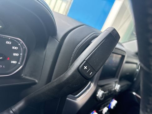 Used 2022 GMC Sierra 1500 Elevation image 35