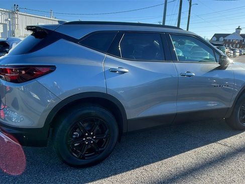New 2025 Chevrolet Blazer LT w/ Midnight/Sport Edition image 5