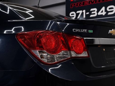 Used 2016 Chevrolet Cruze Eco FWD image 9
