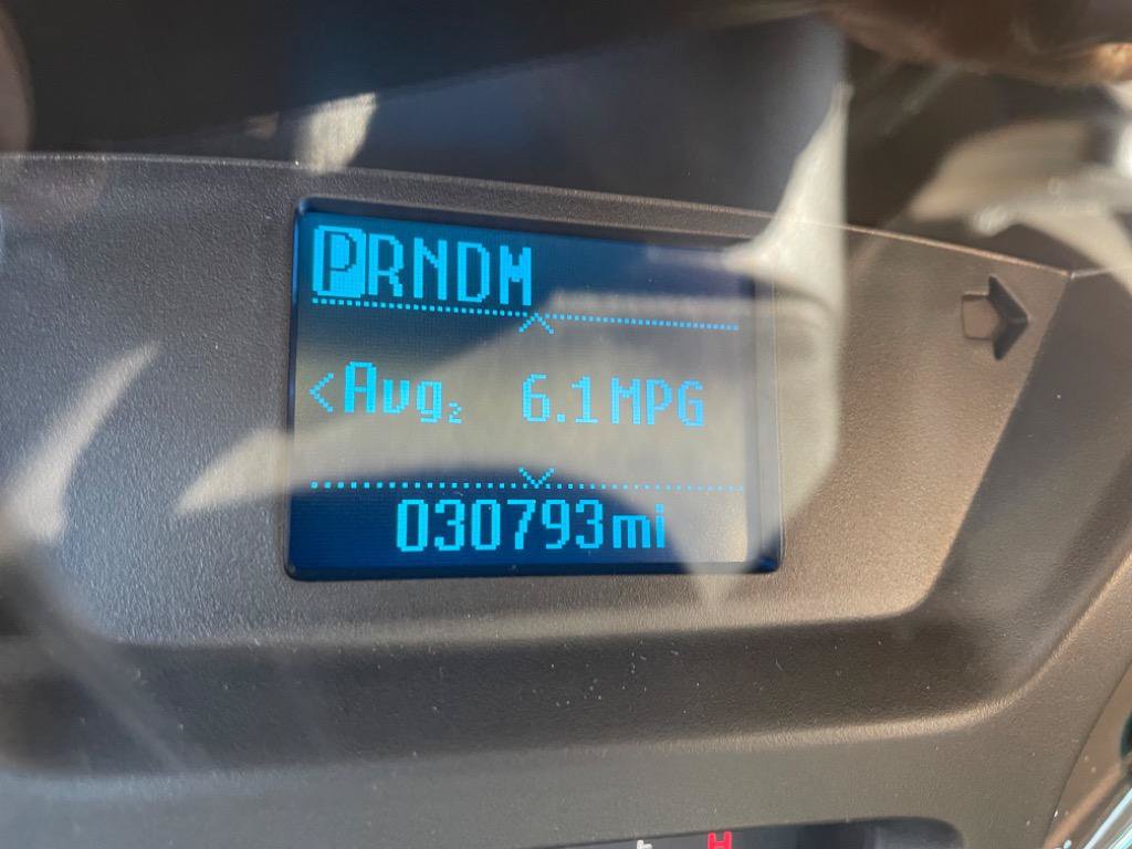 Used 2019 Ford Transit 150 XLT RWD image 9