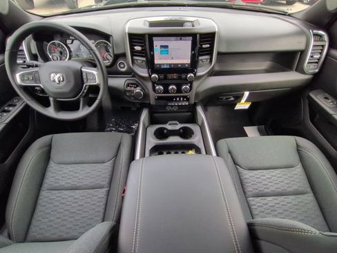 New 2026 RAM 1500 Express AWD/4WD image 14